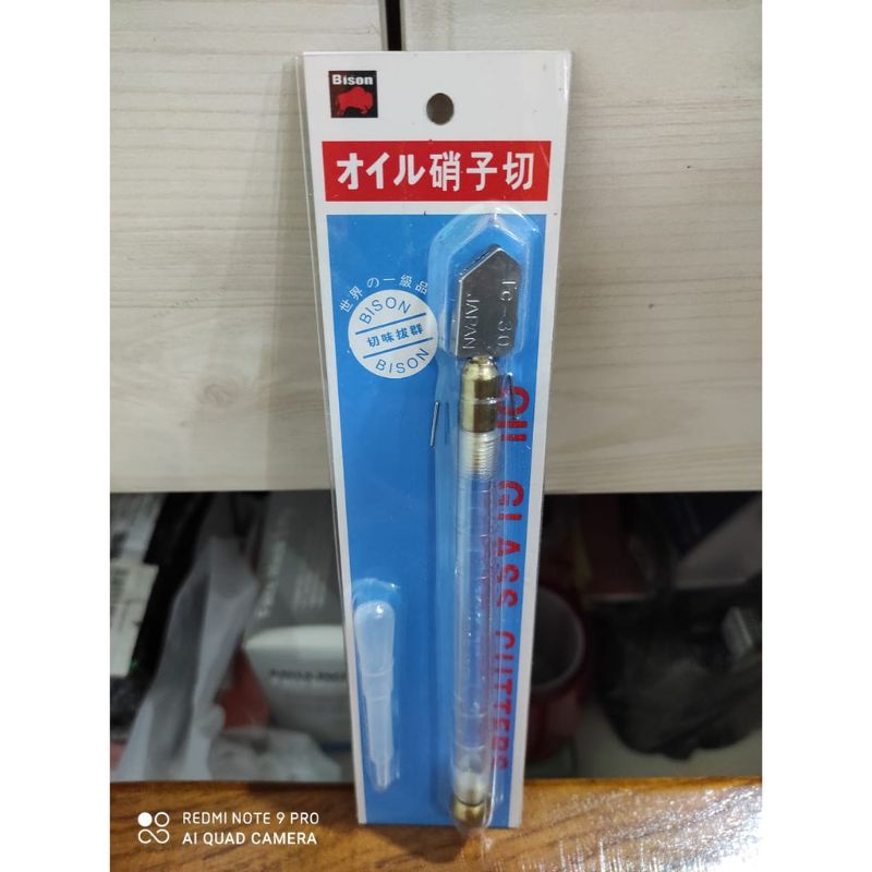 

BISON TC 30 CUTTER TC 30 PISAU POTONG KACA MODEL TOYO