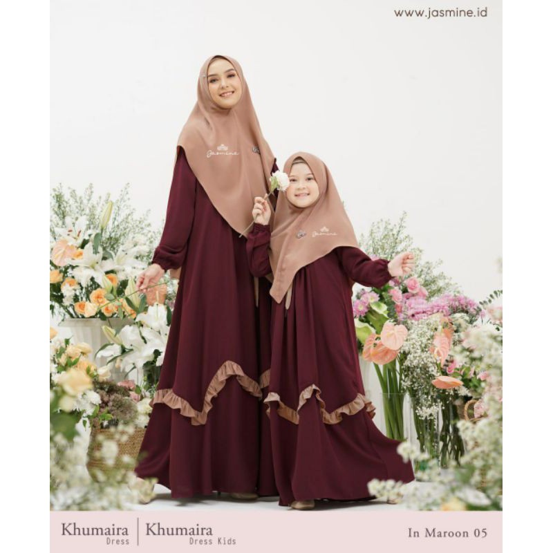 Khumaira Couple mom kids by Jasmine