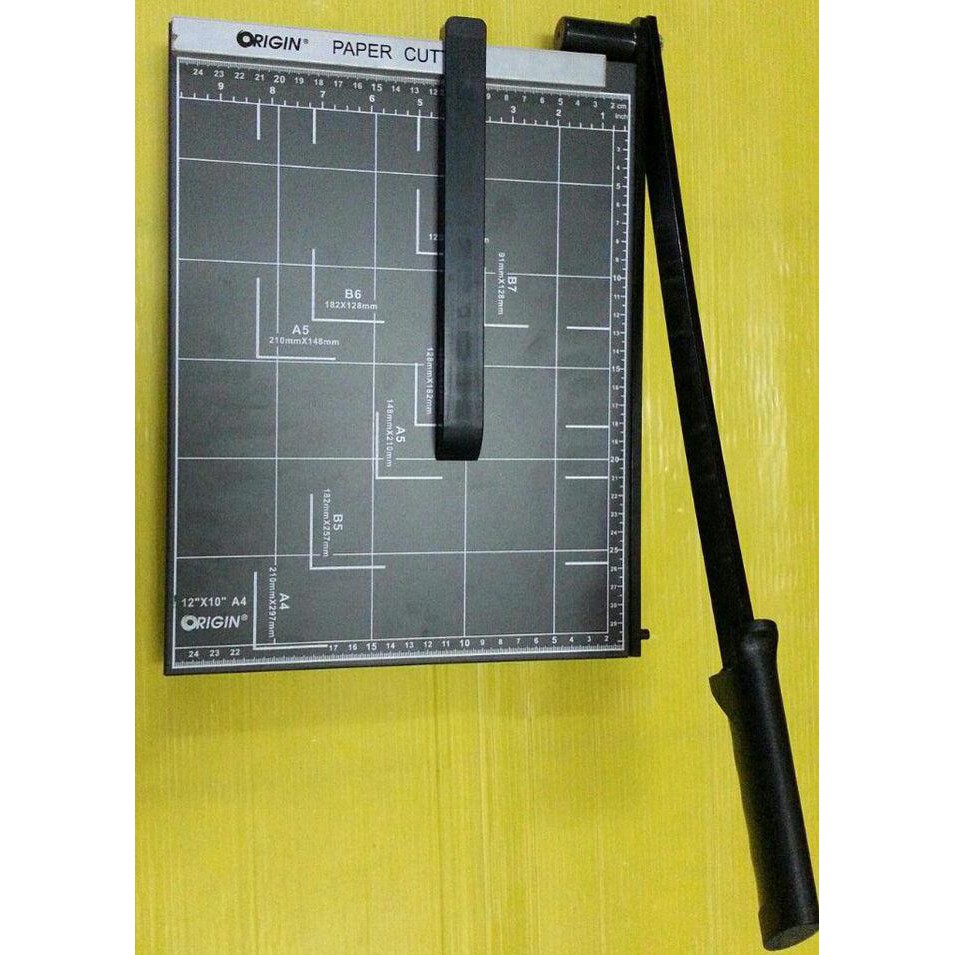 

HOT PROMO PAPER CUTTER / ALAT PEMOTONG KERTAS A4 ORIGIN A4R