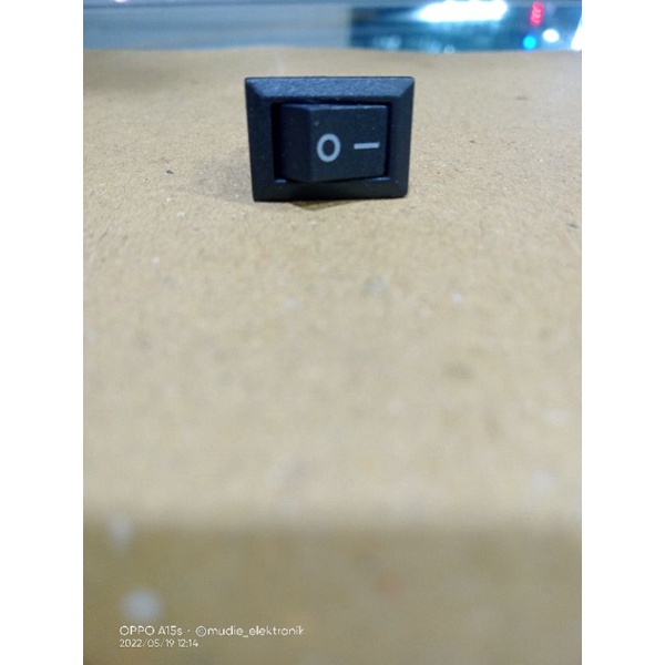 

switch (saklar) kalkulator