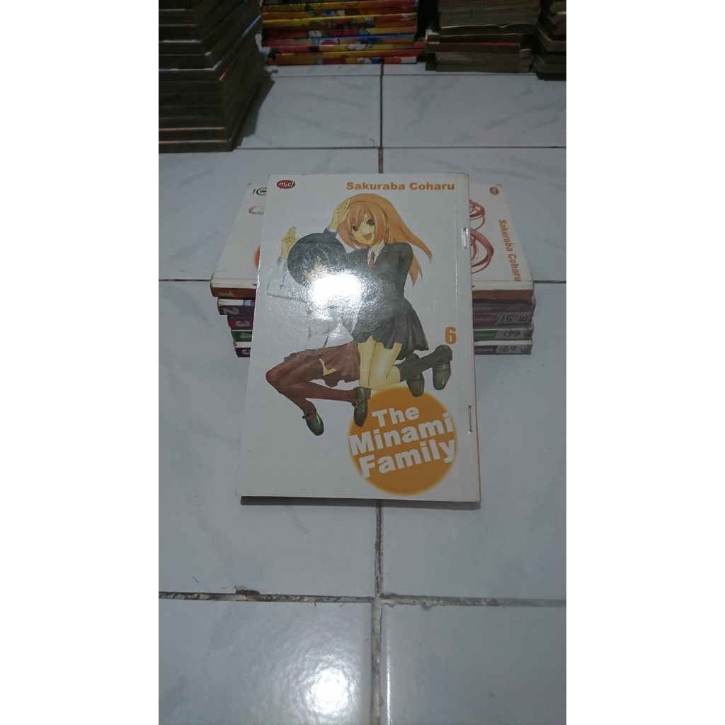 Komik The Minami Family 1-6 tamat - Sakuraba Coharu