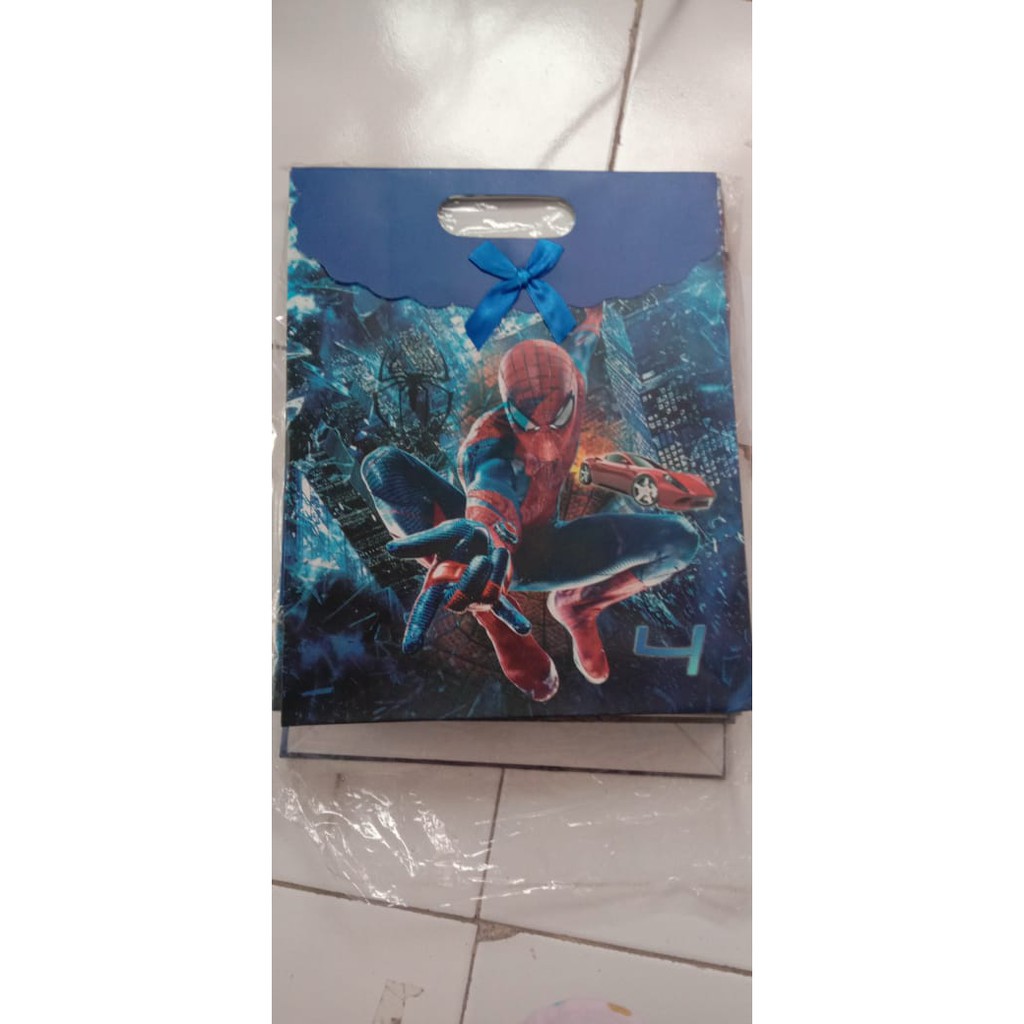 

PartyMaster Premium Paperbag karakter