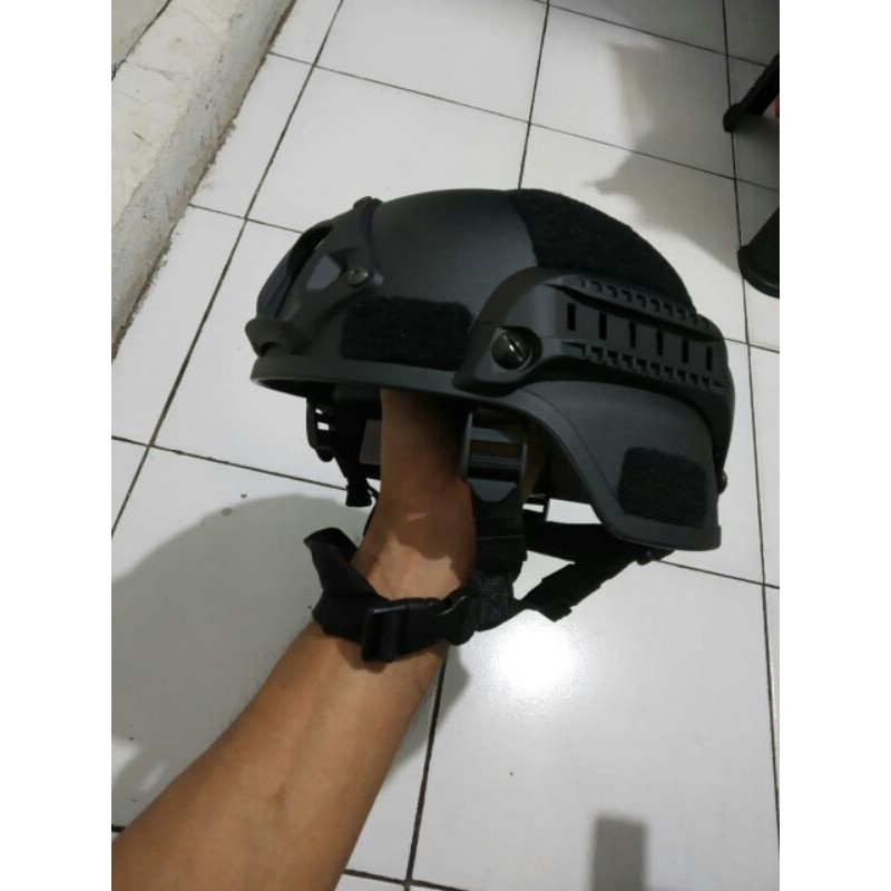 Helm Tactical MICH 2000/Helm Tactical