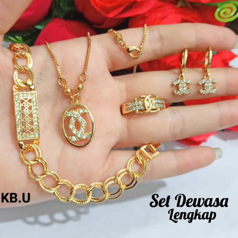 Set wanita dewasa Motif pilihan warna gold dan silver lapis emas