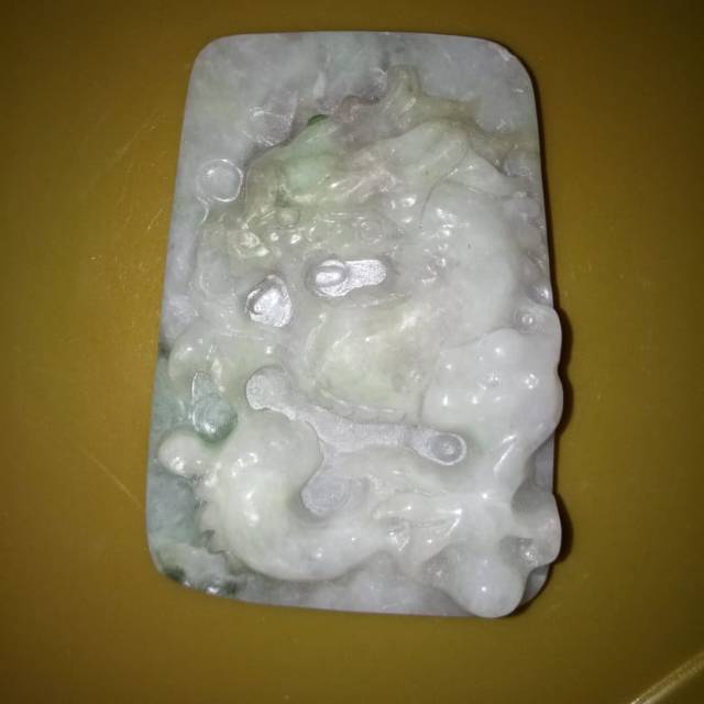 Giok naga ukir bagus