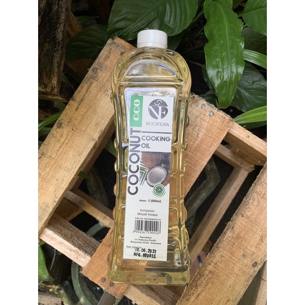 

Minyak Goreng Kelapa Nucifera (Coconut Cooking Oil)