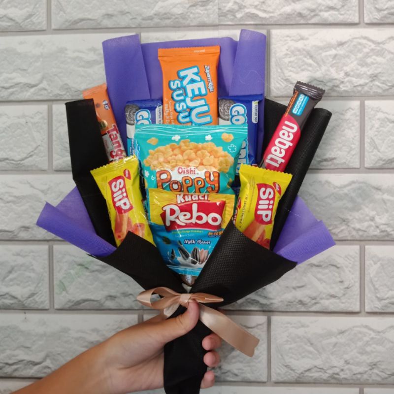 

buket bouquet snack untuk wisuda ulang tahun sempro