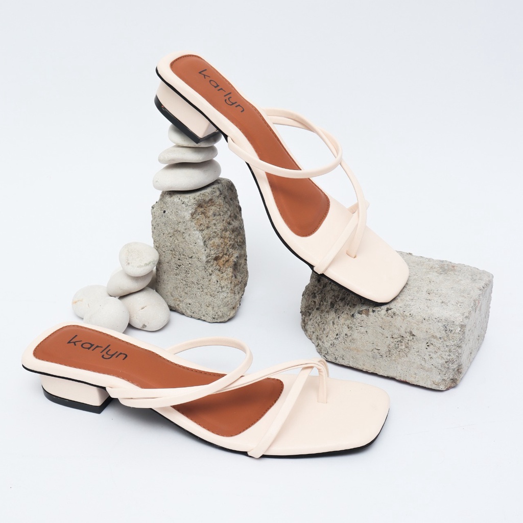 Karlyn Kyara Sandal Heels Wanita 3cm