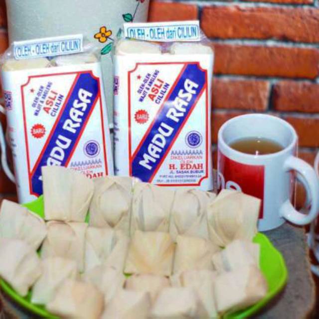 

WAJIT ASLI CILILIN MADURASA KETAN PUTIH & HITAM KULIT JAGUNG KHAS CILILIN BANDUNG