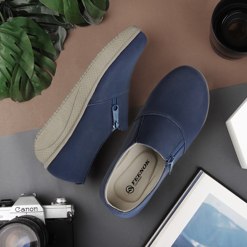 SEPATU SLETING WANITA AQILA NAVY ORIGINAL FEENOK