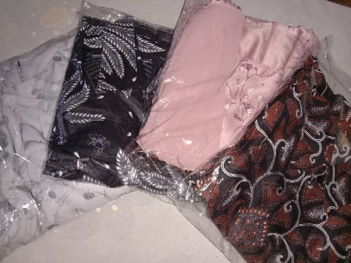 (ready Lengkap 4 Warna) Couple Batik Tile Brukat Mika Padi Putih Rona Selendang