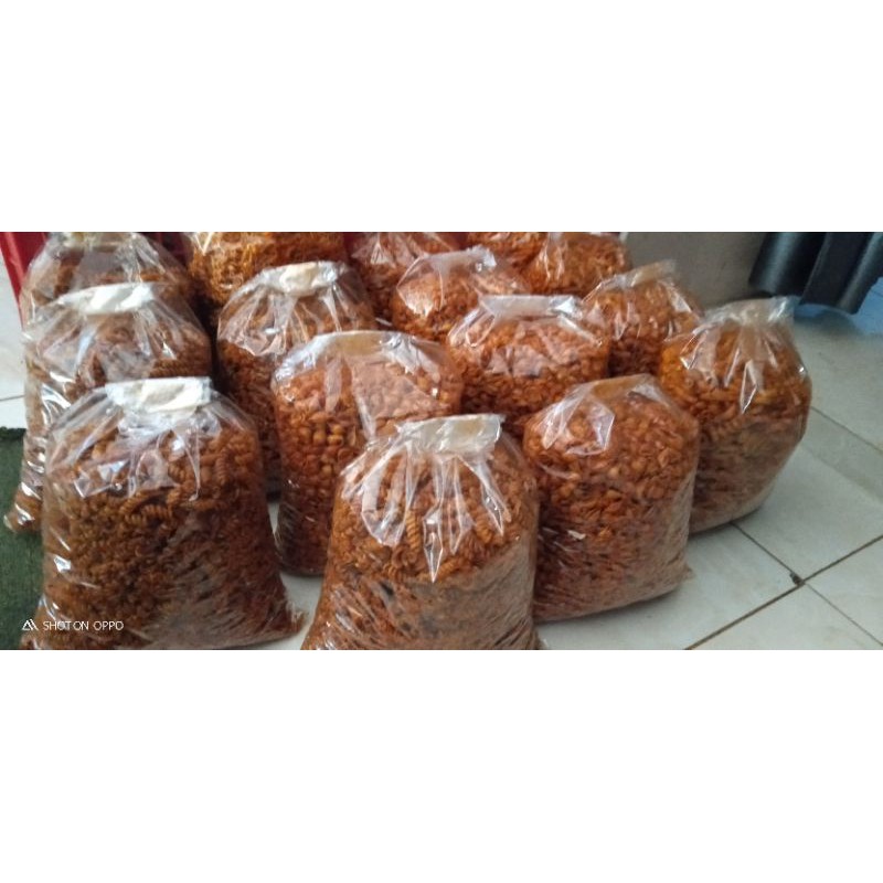 

makaronipedas,kerangpedas,plintirledas 1kg35