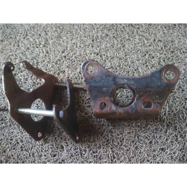 Pangkon mesin cb100 pangkon dudukan mesin gl100 gantungan mesin cb100 gantungan mesin gl100