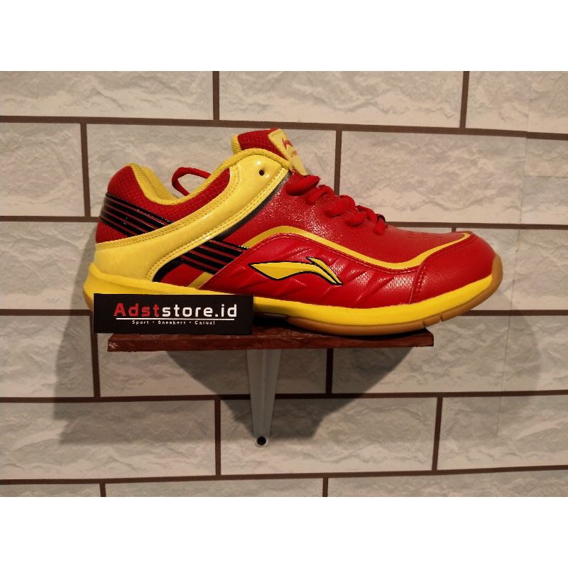 Obral Sepatu Badminton Lining Play Original