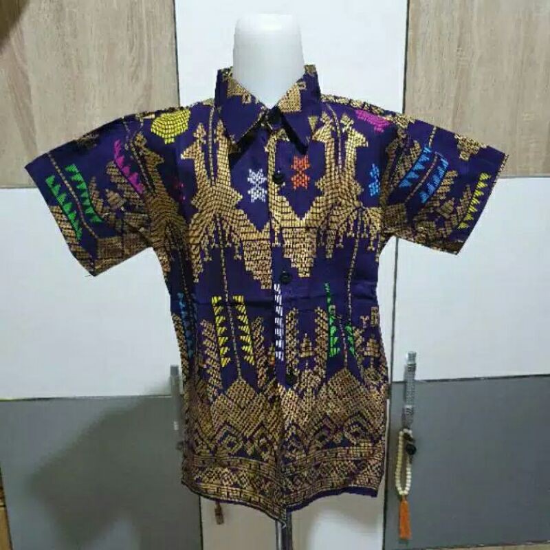 Kemeja batik anak usia 1-6tahun bahan katun murah berkuwalitas.