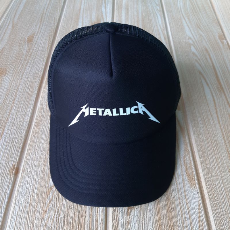 Topi Metallica / Band / Musik