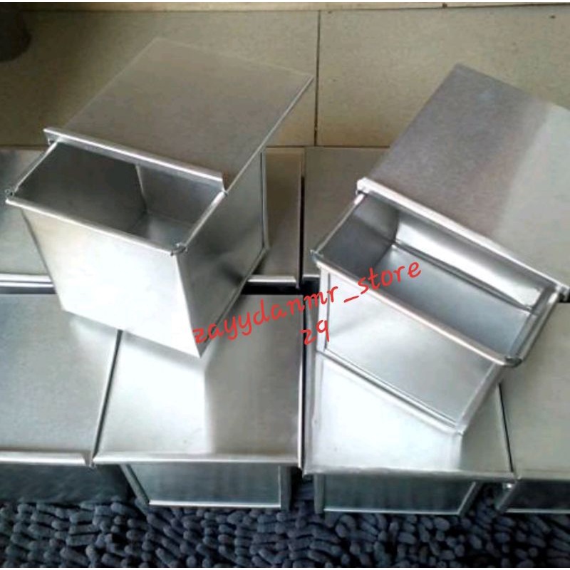 Loyang roti tawar tutup 10x10x cm Bongkar pasang Cetakan kue murah/alat kue