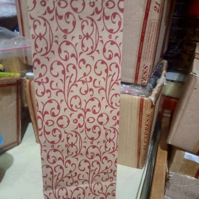 

Paper bag botol batik isi 12pcs terlaris