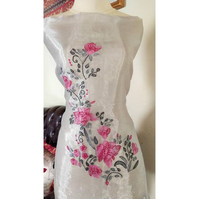 baju blus sulam bayang bahan organdi
