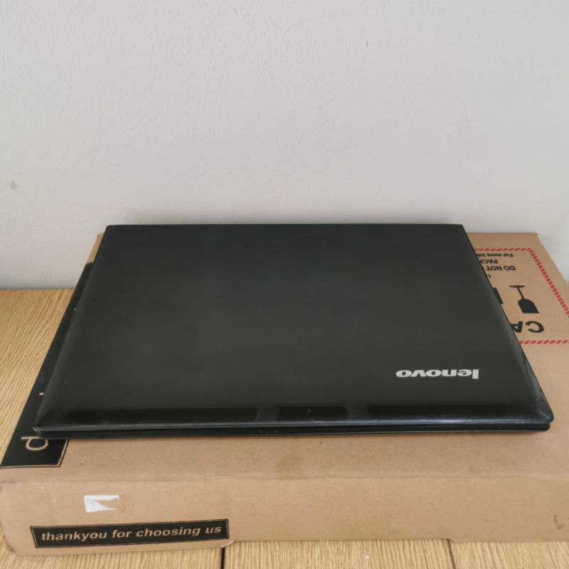 Laptop Lenovo G40 Core i3-4030U Ram 4GB HDD 500Gb Windows 10 Layar 14 inch Full aplikasi Siap pakai