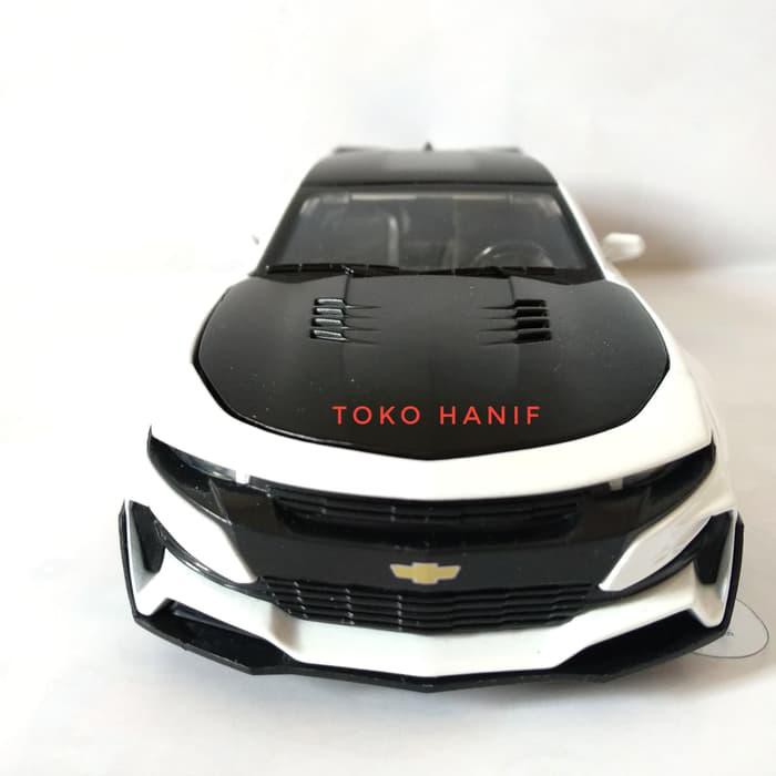 DIECAST MINIATUR MOBIL CAMARO MENYALA