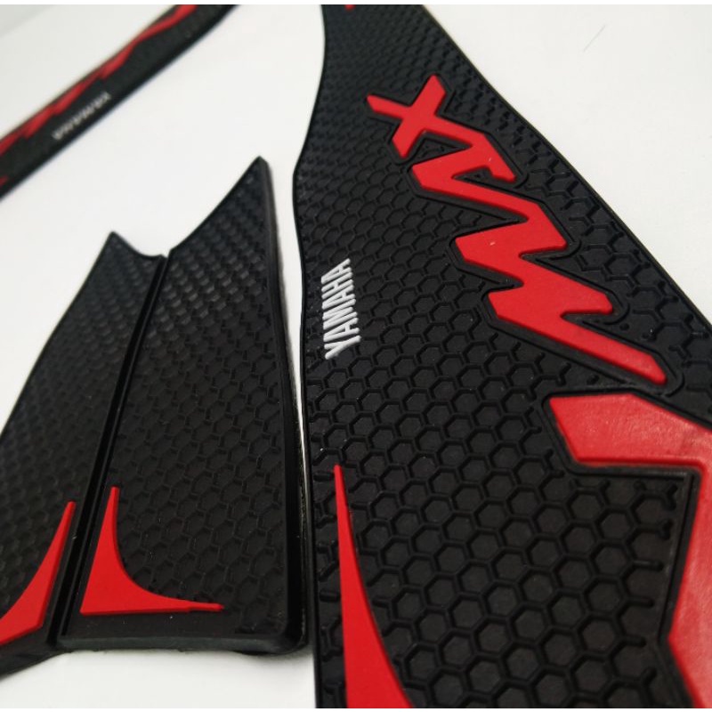 Tankpad nmax/tangpad karet lem /nmax lama merah
