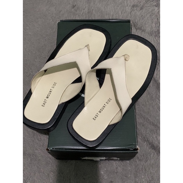 sandal east mount side