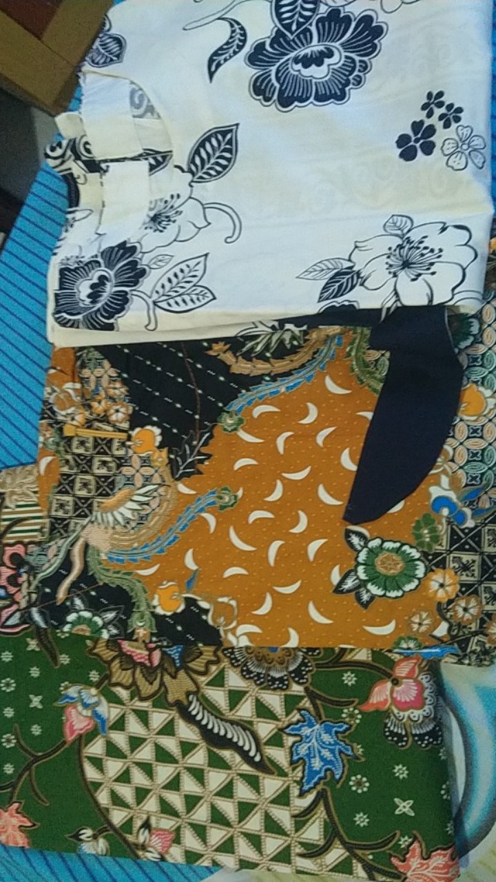 Ax- 32 Atasan Batik Wanita Katun Strecth Lengan 3/4 Untuk Kerja Kantoran Model Simple Terbaru