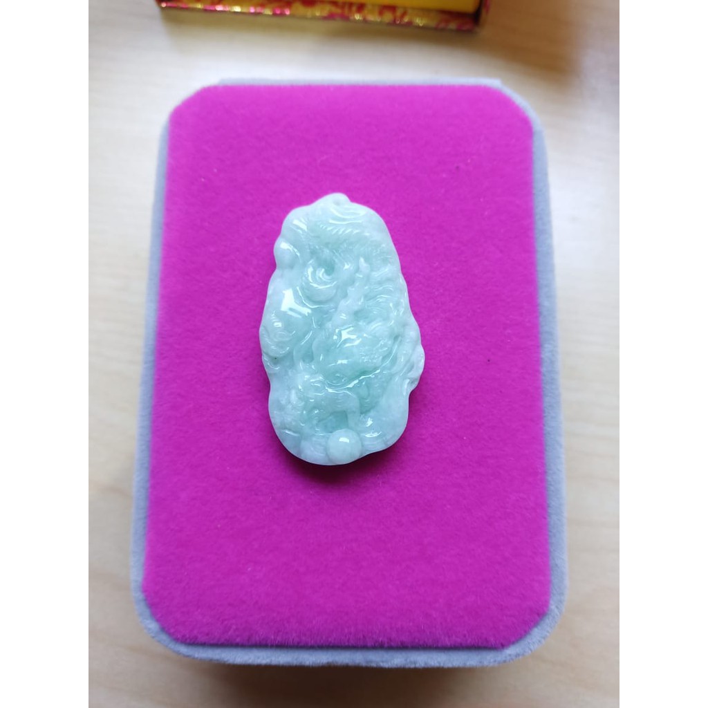Giok Burma Natural jade naga