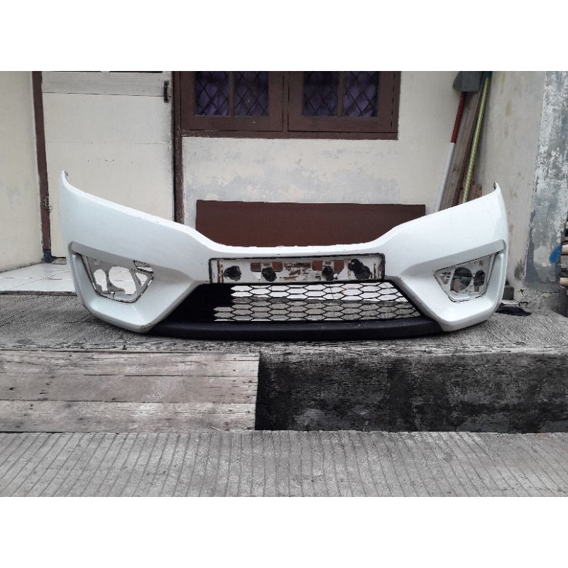bumper depan honda jazz 2016