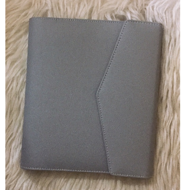 

Binder Kulit Amplop Abu Muda B5/26Ring