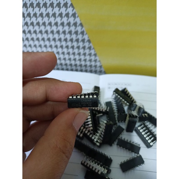 IC LM324 original2