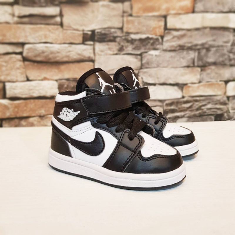 Nike air jordan black white 1 sepatu sneaker anak anak murah import quality