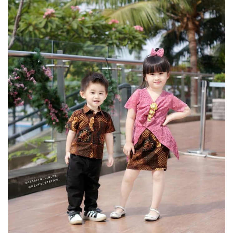 KEBAYA SEKAR GENDHIS/KEBAYA ANAK MURAH MERIAH/KEBAYA COUPLE MURAH/KEBAYA BAYI NEWBORN KEBAYA KARTINI/KEBAYA ANAK DAN DEWASA MODERN