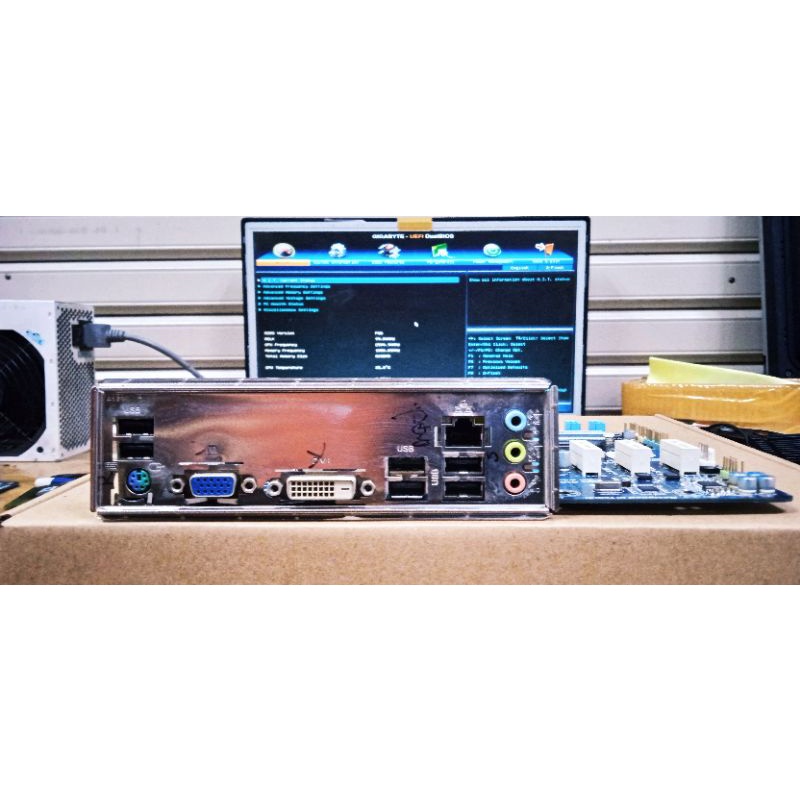 Mainboard H61  lga 1155 Asusgigabyte Normal Garansi