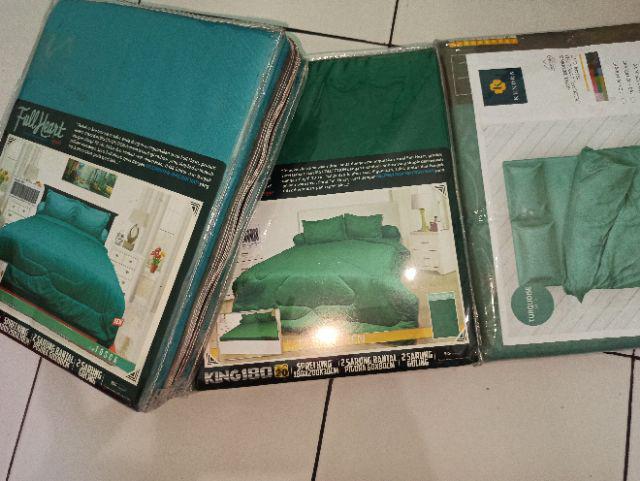 Fullheart Sprei Polos 180x200 Tinggi 30 Warna Polos Merah Putih - King 180 T30  Sp