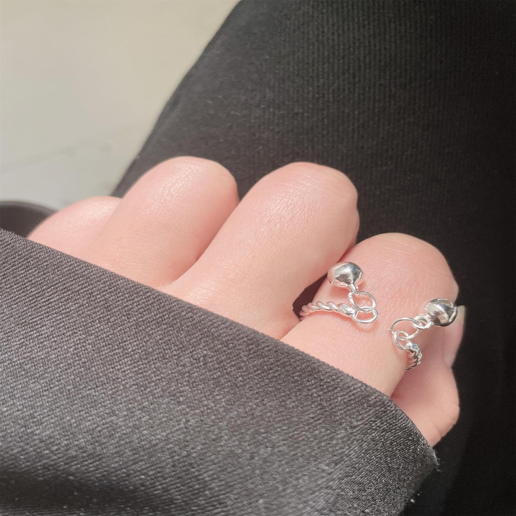 Cincin Model Terbuka Adjustable Warna Silver Untuk Wanita