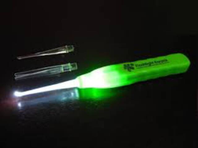 EARPICK - KOREK KUPING - EARPICK WITH LED FLASHLIGHT