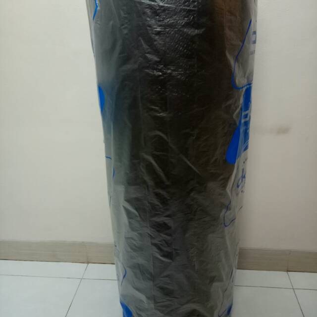 

Bubble Wrap warna Hitam