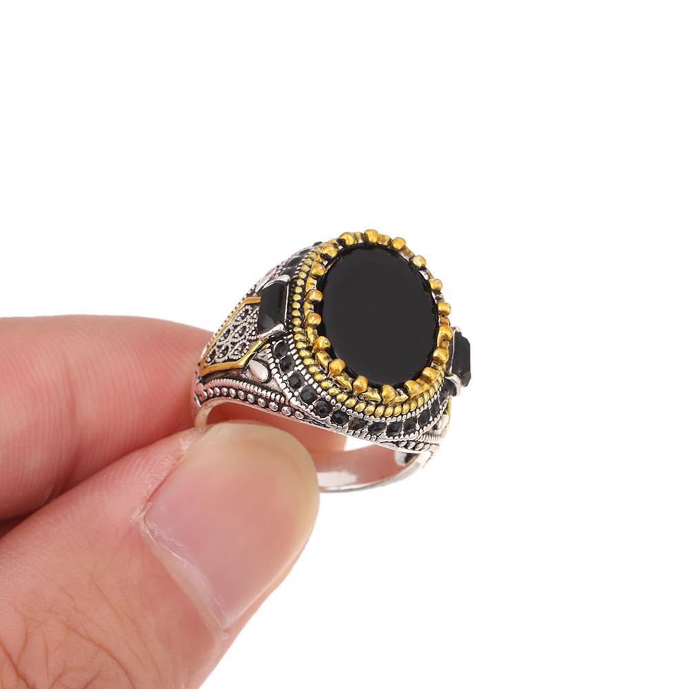 Lily Cincin Pria Pesta Perhiasan Keagamaan Retro Dengan Batu Onyx Hitam