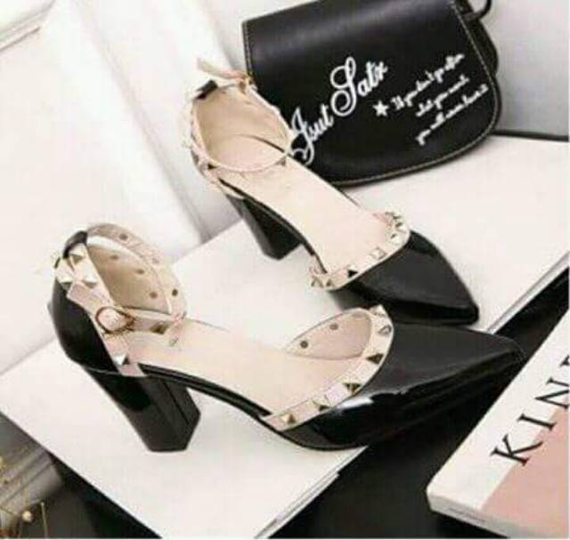 HIGH HEEL PIRAMID 5CM PD335 HITAM dan MERAH (REALPICT GESER)