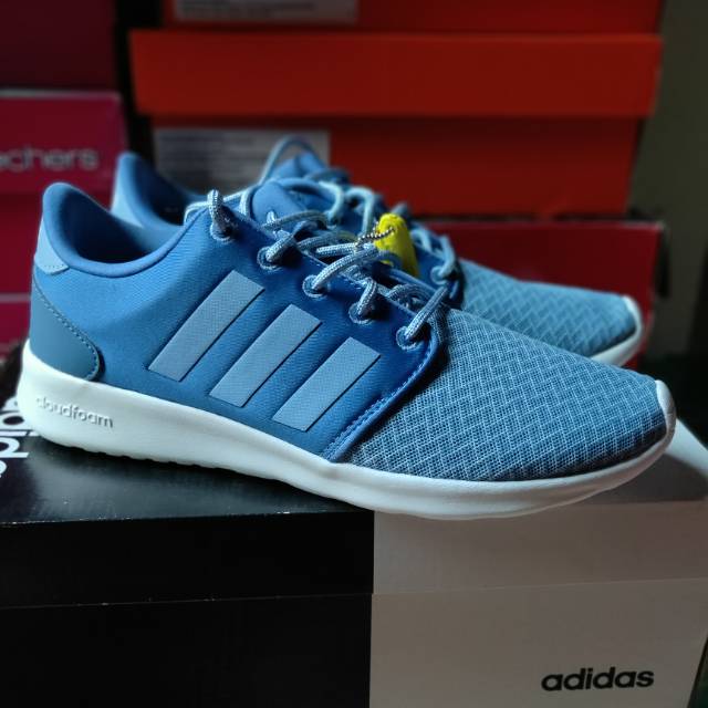 Adidas Women QT Racer Original