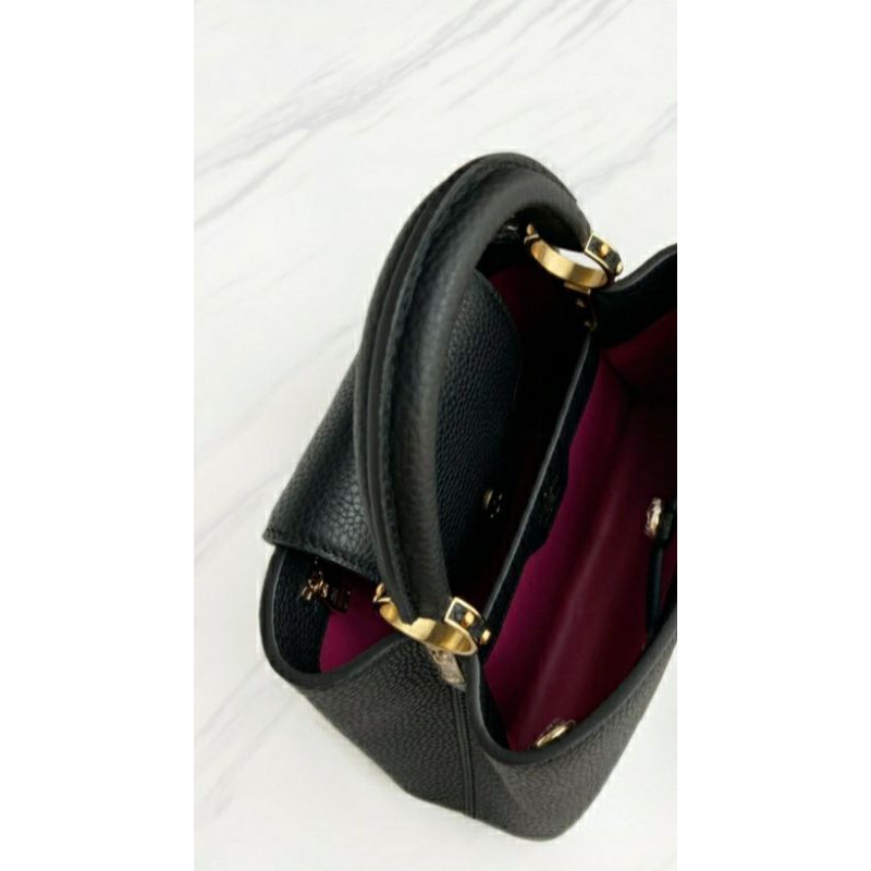 LV Capucines BB 27cm Black