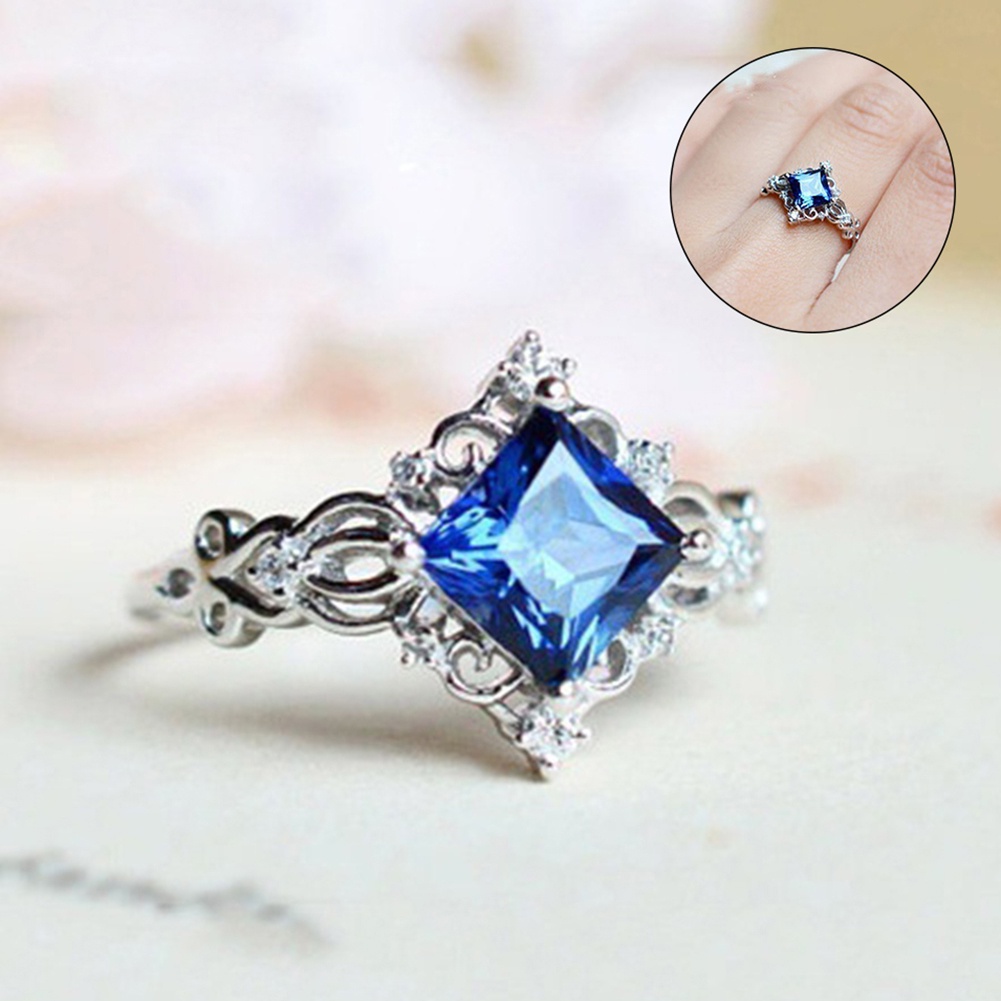 Hu Hu Hu Hu Hu Alat Bantu Pasang Kacamata♡ Cincin Wanita Desain Bunga Hollow Hias Sapphire Imitasi Gaya Vintageputri Untuk Hadiah