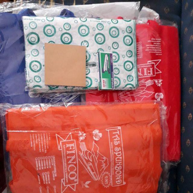 Tas Spunbond 30x40x9cm Isi 12pcs