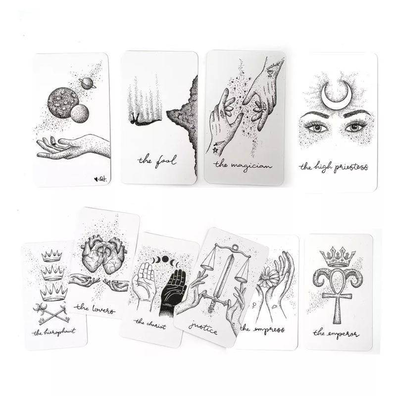 Wandering Moon Tarot