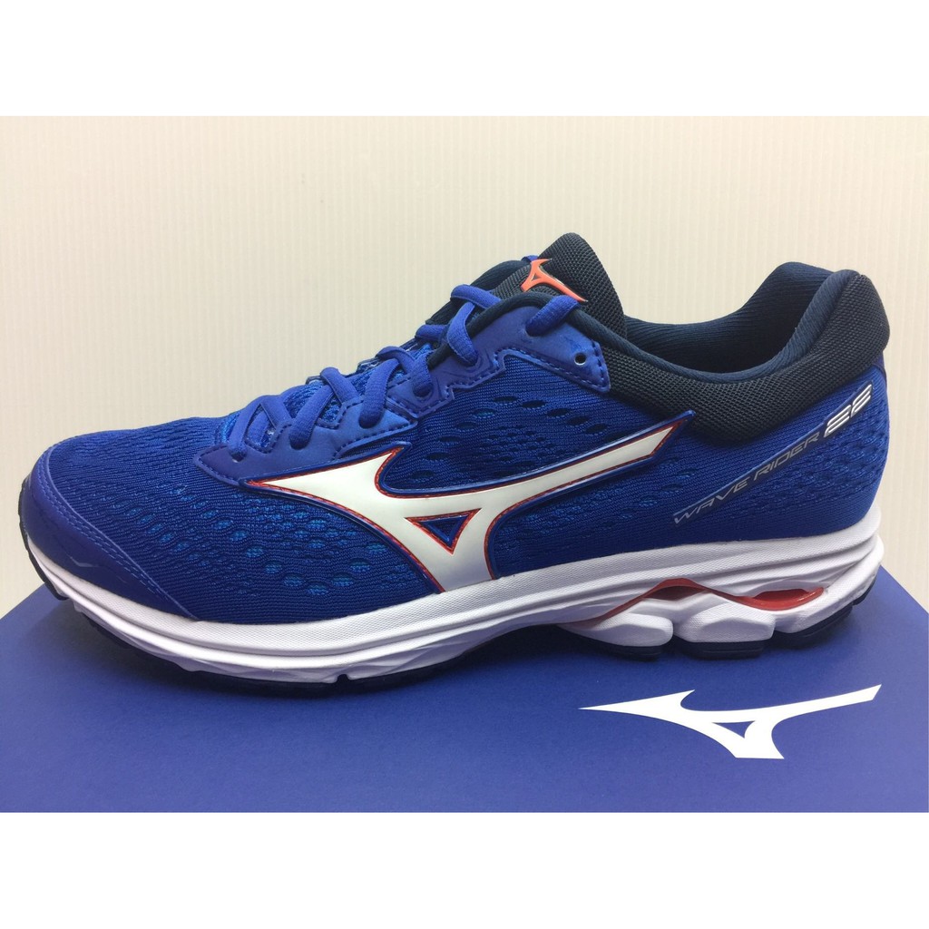 sepatu mizuno