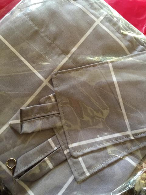 Gorden Katun Monochrome