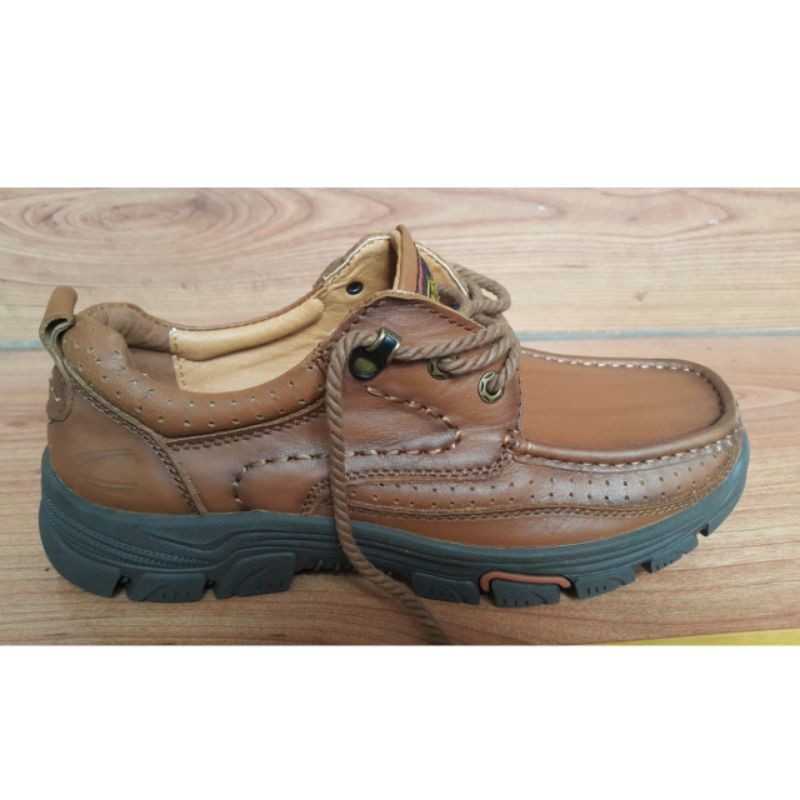 Sepatu Kulit Camel Active Import