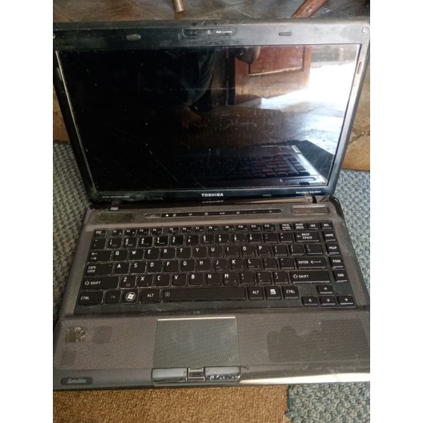 keyboar casing mesin toshiba satelite M645